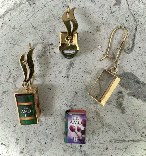 Colección de mini libros engarzados en plata con baño de oro - Image 2
